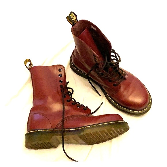 Dr. Martens Shoes - 1490 Dr Martens oxblood